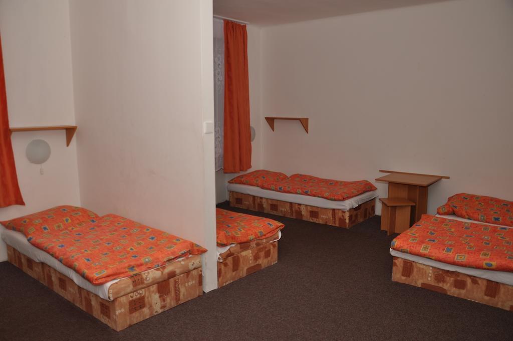Hotel - Penzion M&M Jachymov Phòng bức ảnh