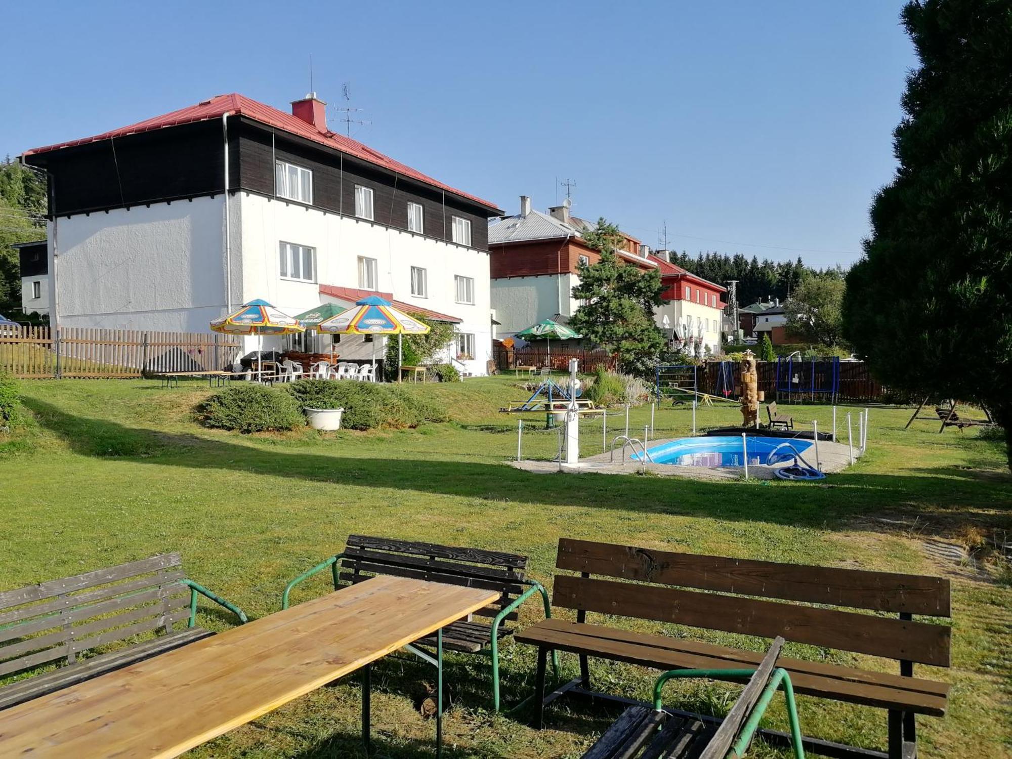 Hotel - Penzion M&M Jachymov Ngoại thất bức ảnh